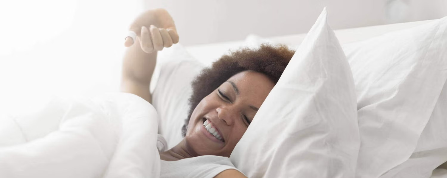 Quel oreiller choisir quand on dort sur le côté ?